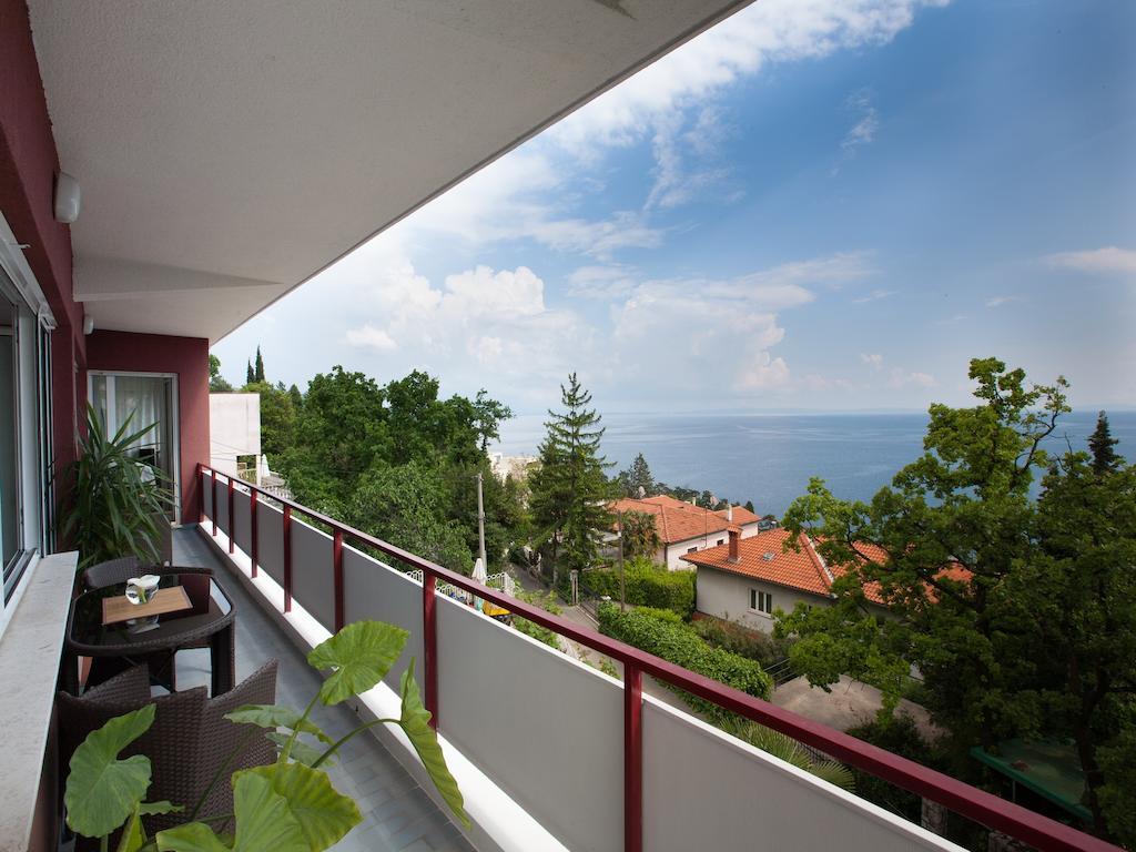 Blue View Apartment Опатія Номер фото